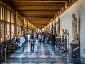 uffizi gallery florence galleria uffizi firenze interior 02